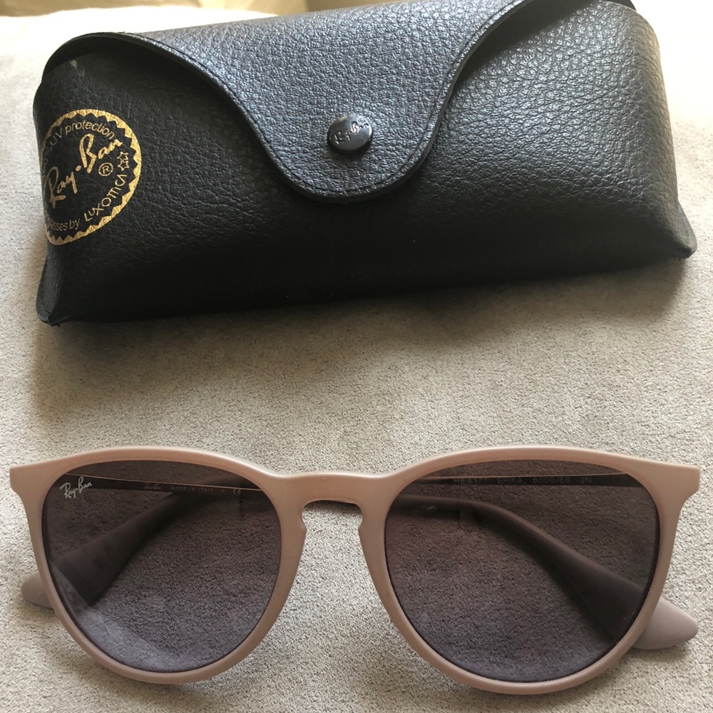 Women’s Rayban Sunglasses